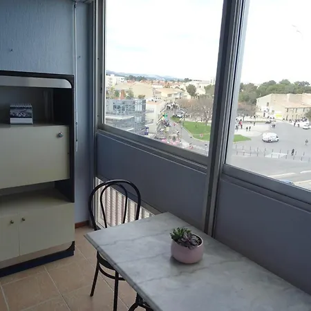 Apartment Confortable Avec Loggia Fermee, 29m², Wifi - Fr-1-553-260 *