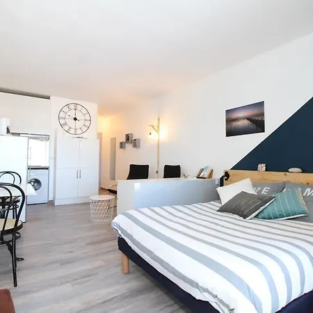 Apartment Confortable Avec Loggia Fermee, 29m², Wifi - Fr-1-553-260 *