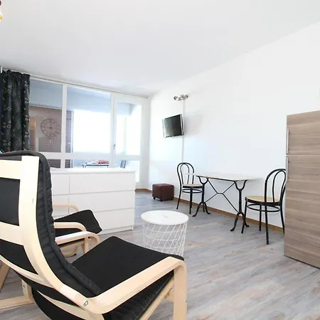 Confortable Avec Loggia Fermee, 29m², Wifi - Fr-1-553-260 Apartment Balaruc-les-Bains